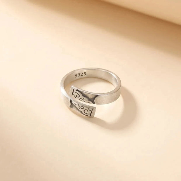 Cloud Nine open wrap S925 sterling silver ring with engraved motif by Maadin Artistry