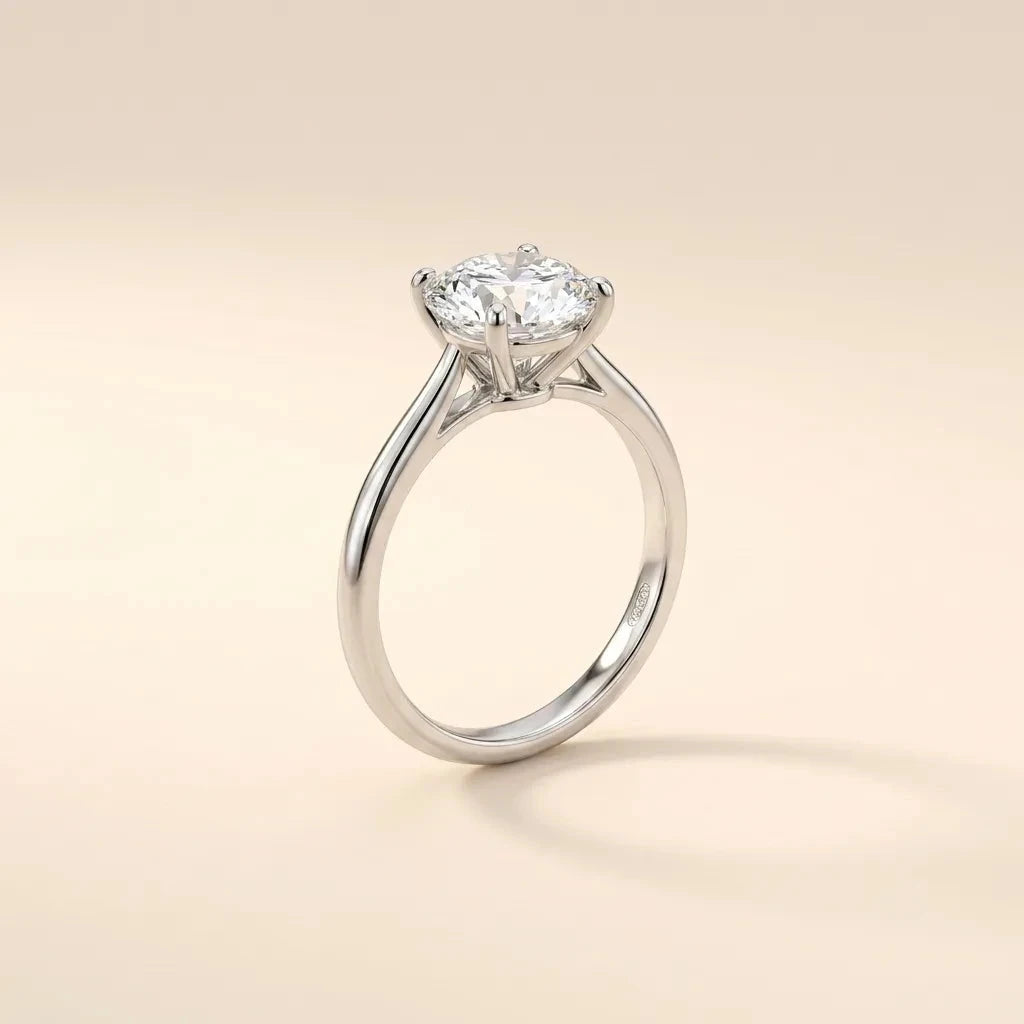 Giant's Solitaire round-cut solitaire ring in S925 sterling silver by Maadin Artistry